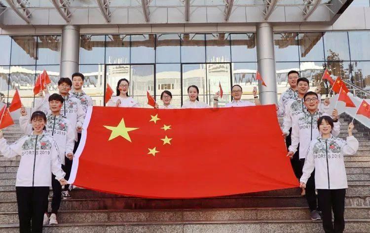 人民日报点赞：凌晨三点联通无障碍通话助手帮助听障人士顺利就医